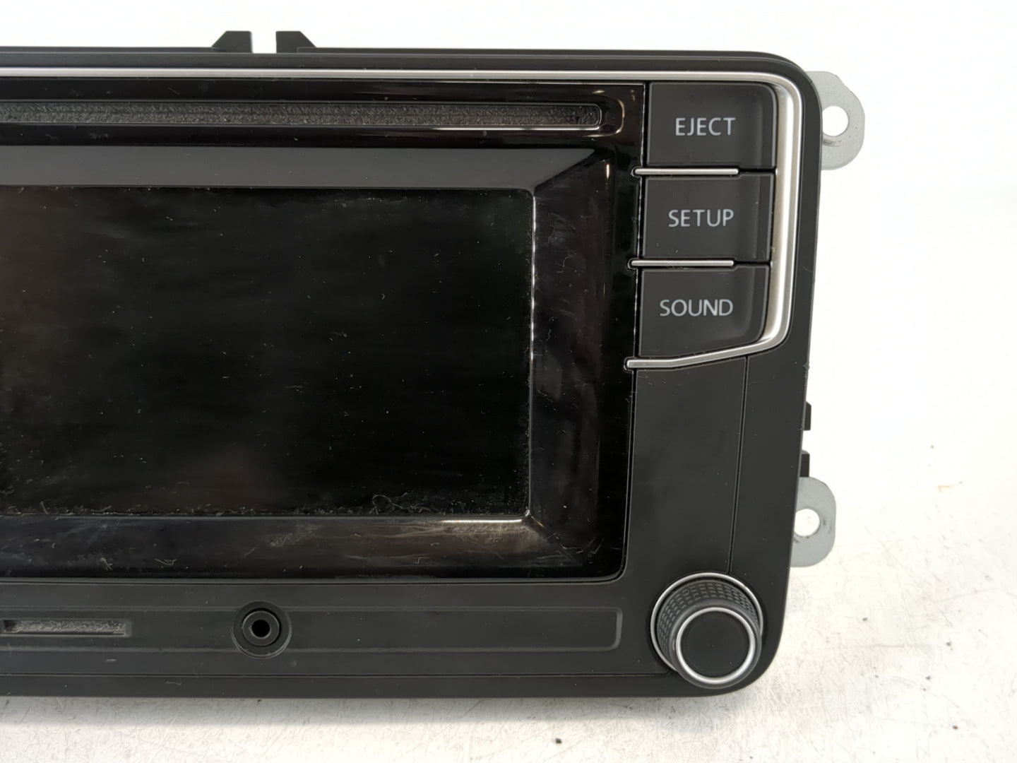 2018-2019 Volkswagen Beetle Radio AM FM Cd Player Receiver Replacement P/N:561 035 150 B Fits Fits 2018 2019 OEM Used Auto P