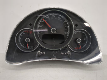 compare product 2017-2019 Volkswagen Beetle Instrument Cluster Speedometer Gauges P/N:5C5920976D Fits Fits 2017 2018 2019 OEM Used Auto Parts