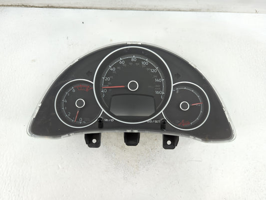 2017-2019 Volkswagen Beetle Instrument Cluster Speedometer Gauges P/N:5C5920976D Fits Fits 2017 2018 2019 OEM Used Auto Part