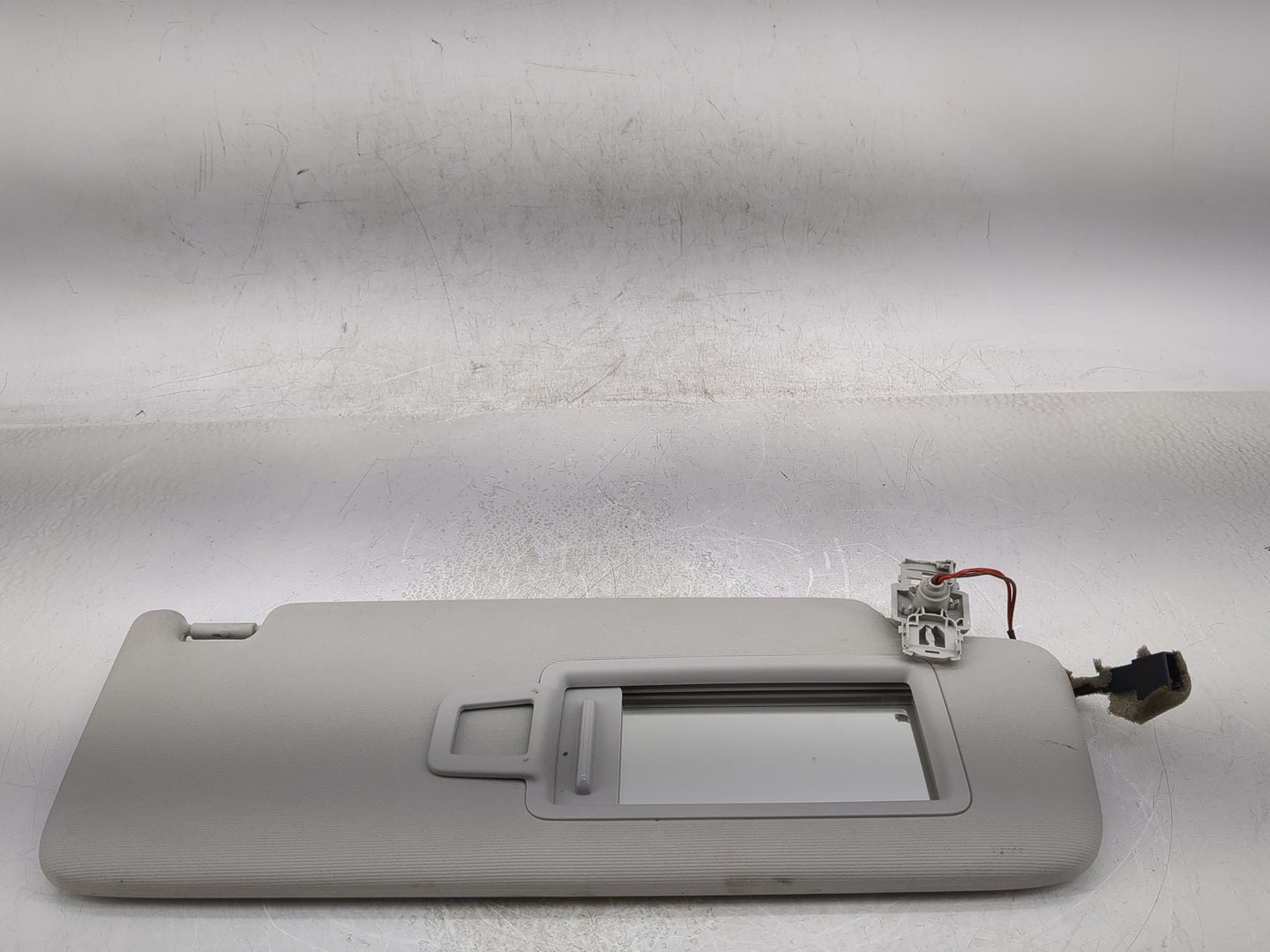 2015-2019 Volkswagen Golf Sun Visor Shade Replacement Passenger Right Mirror Fits Fits 2015 2016 2017 2018 2019 OEM Used Aut