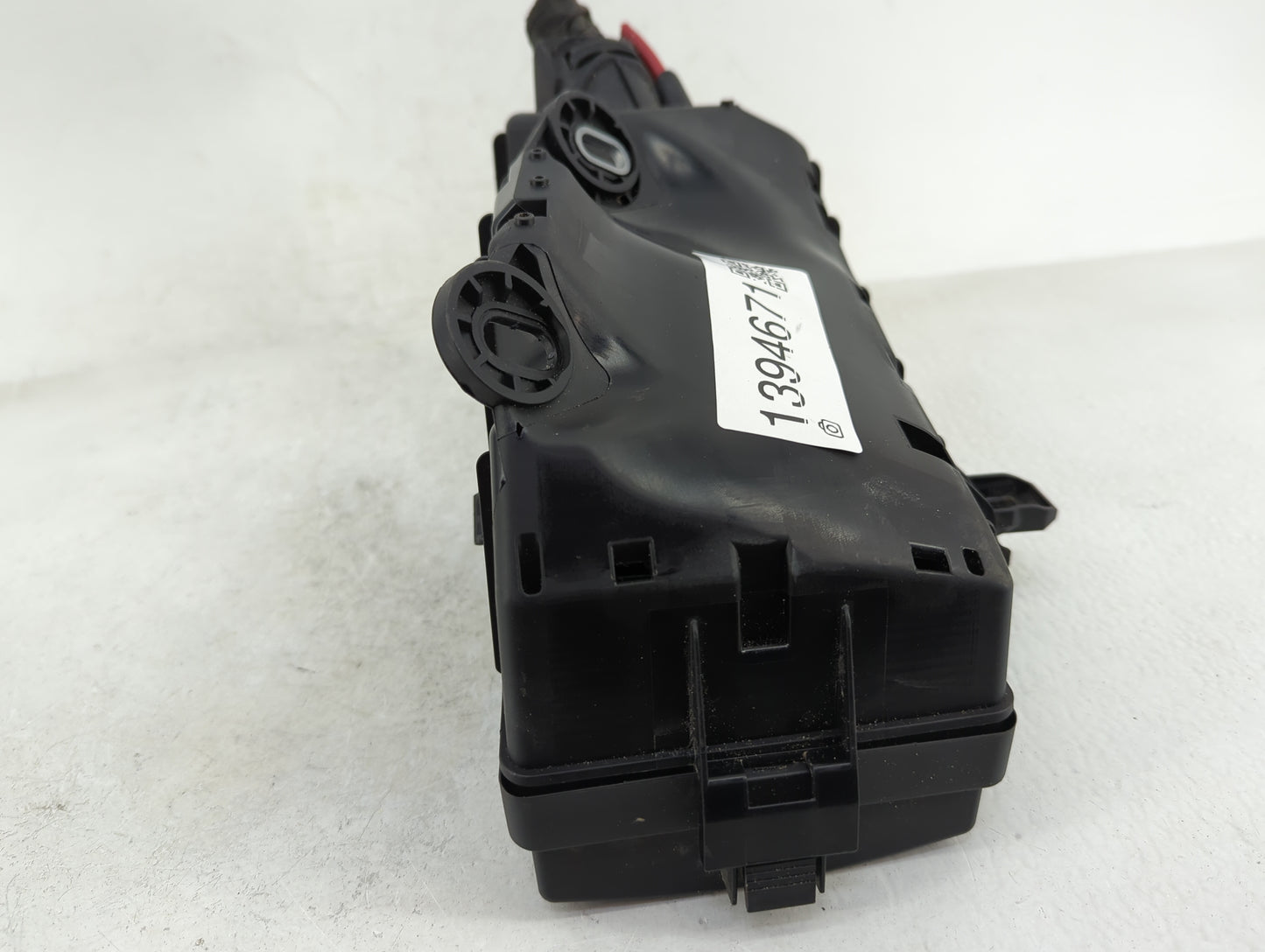 2015-2019 Volkswagen Golf Fusebox Fuse Box Panel Relay Module P/N:5Q0-907-361-D Fits Fits 2015 2016 2017 2018 2019 2020 2021