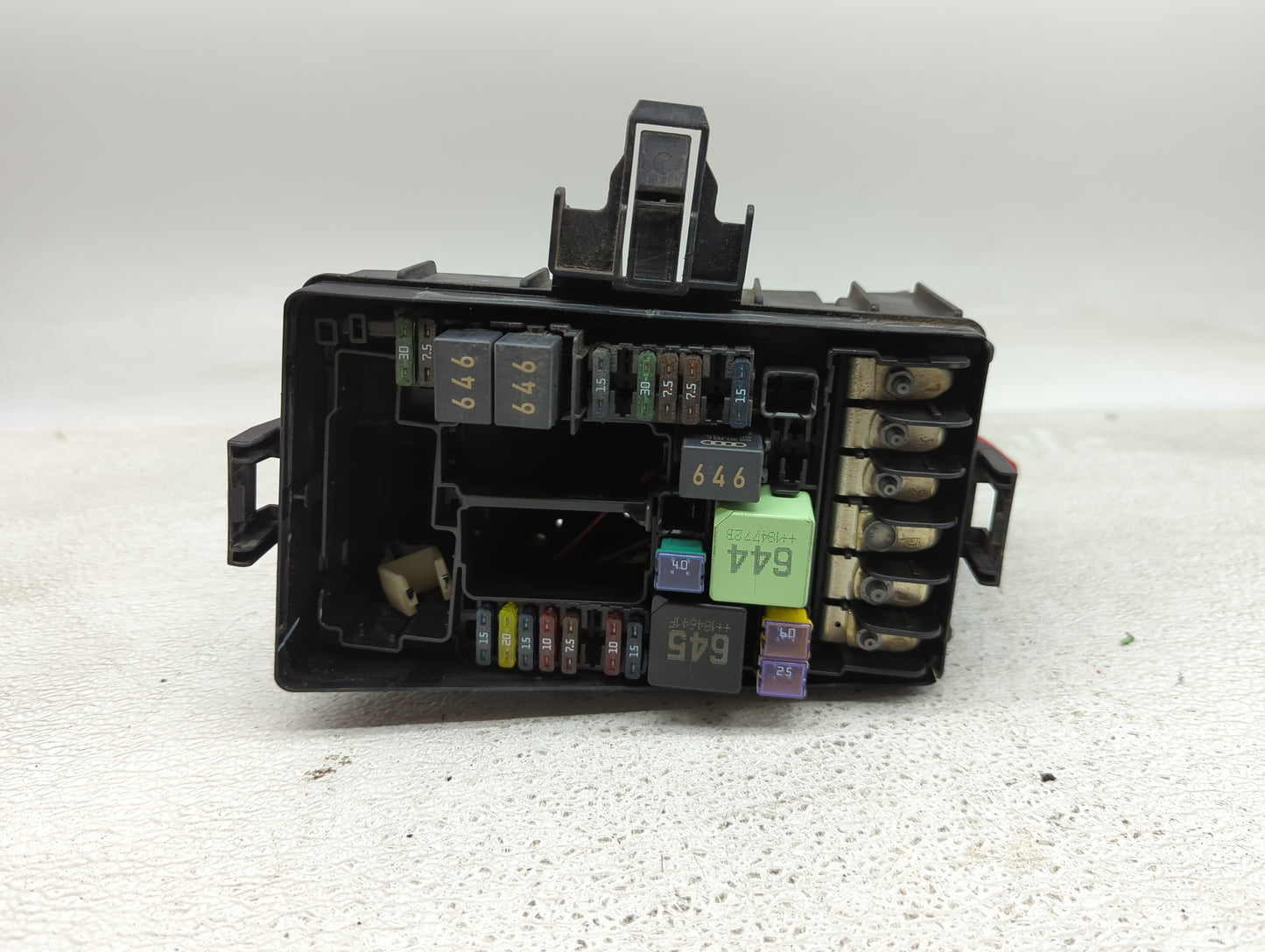 2015-2019 Volkswagen Golf Fusebox Fuse Box Panel Relay Module P/N:5Q0-907-361-D Fits Fits 2015 2016 2017 2018 2019 2020 2021