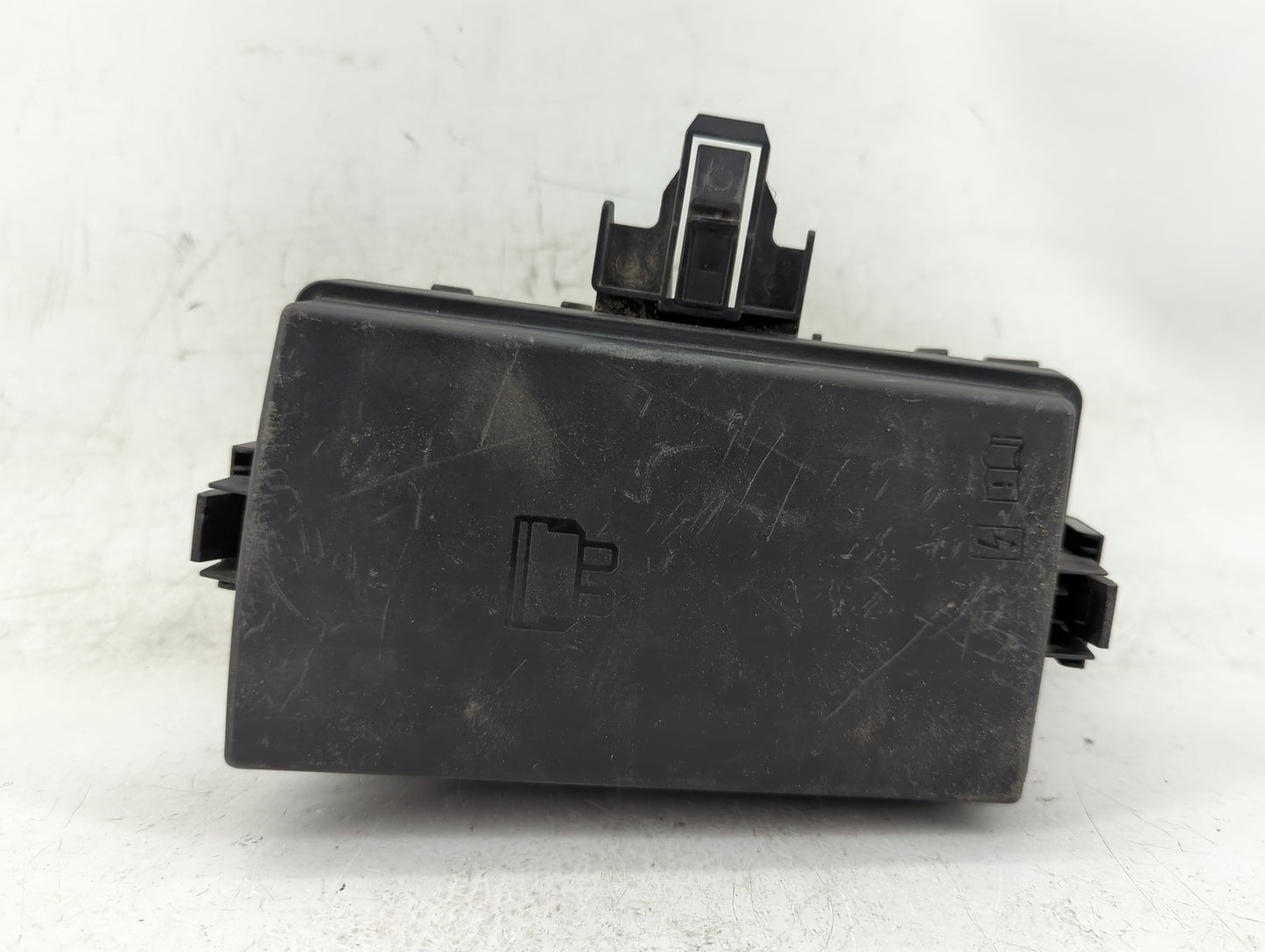 2015-2019 Volkswagen Golf Fusebox Fuse Box Panel Relay Module P/N:5G0 907 361 D Fits Fits 2015 2016 2017 2018 2019 2020 2021