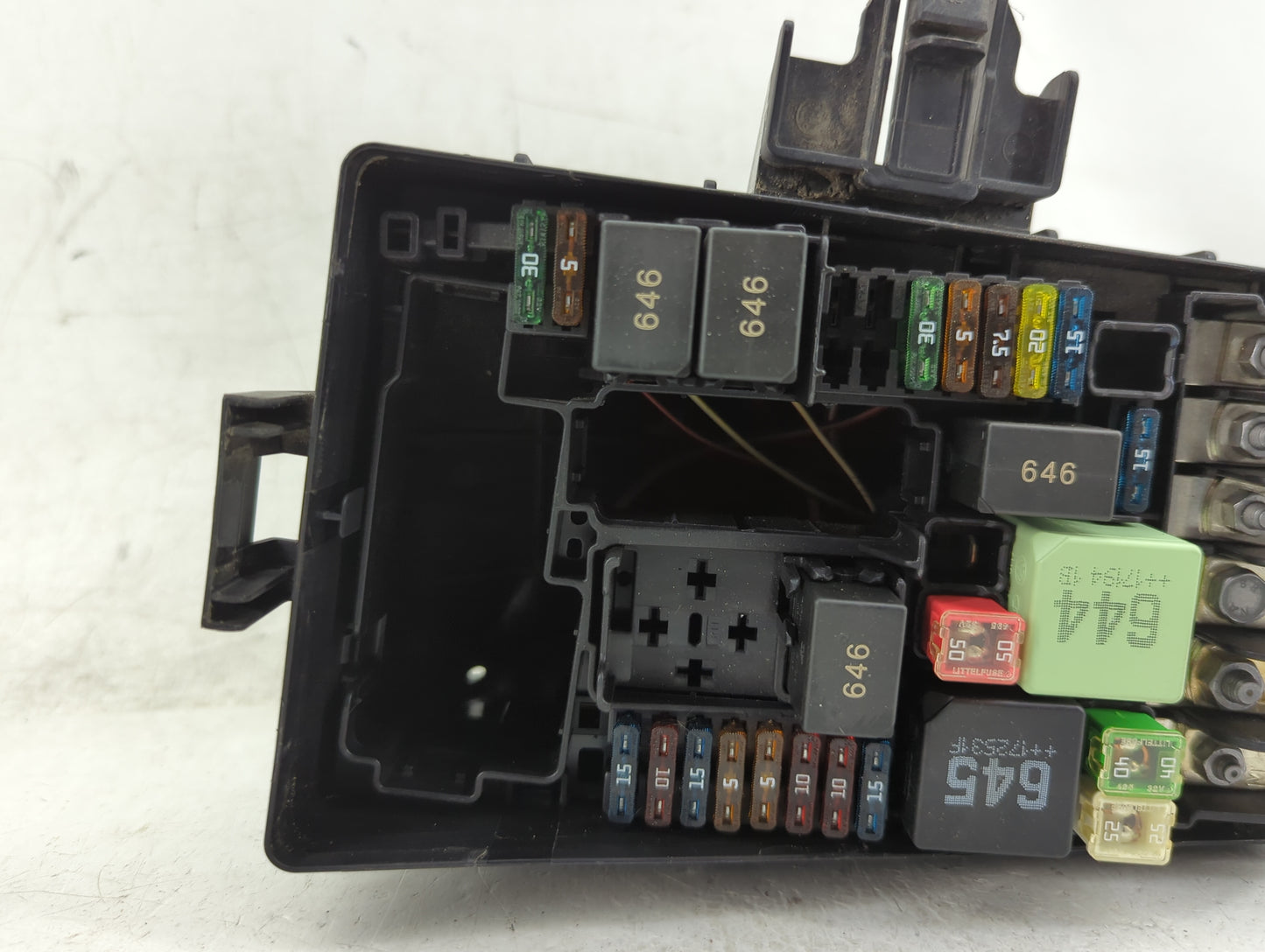 2015-2019 Volkswagen Golf Fusebox Fuse Box Panel Relay Module P/N:5G0 907 361 D Fits Fits 2015 2016 2017 2018 2019 2020 2021