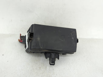 compare product 2015-2019 Volkswagen Golf Fusebox Fuse Box Panel Relay Module P/N:PA6 - 0B20-GF10 Fits OEM Used Auto Parts
