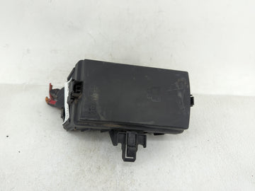 2015-2019 Volkswagen Golf Fusebox Fuse Box Panel Relay Module P/N:PA6 - 0B20-GF10 Fits OEM Used Auto Parts - Oemusedautopart