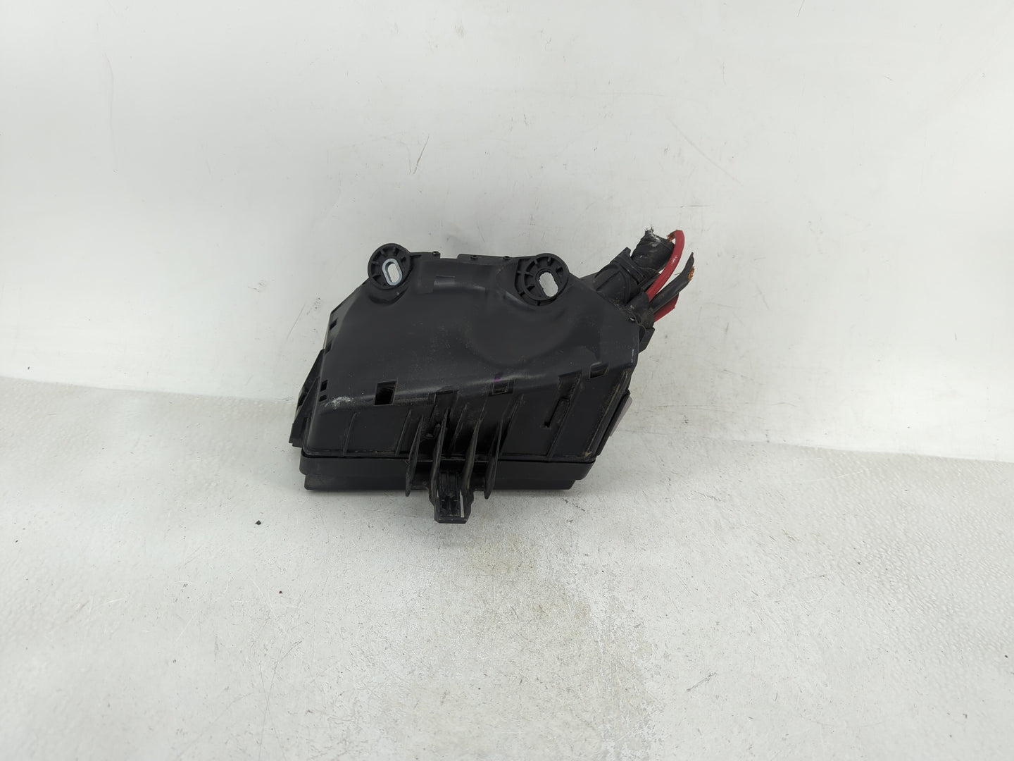 2015-2019 Volkswagen Golf Fusebox Fuse Box Panel Relay Module P/N:PA6 - 0B20-GF10 Fits OEM Used Auto Parts - Oemusedautopart