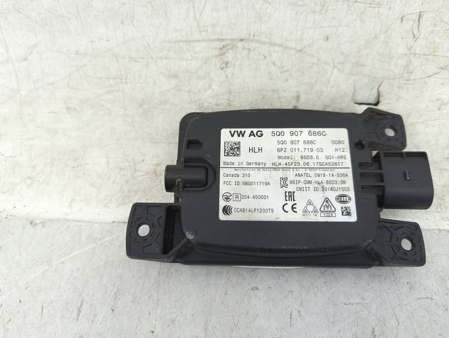 2018-2019 Volkswagen Golf Back Up Sensor Backup Camera - Oemusedautoparts1.com