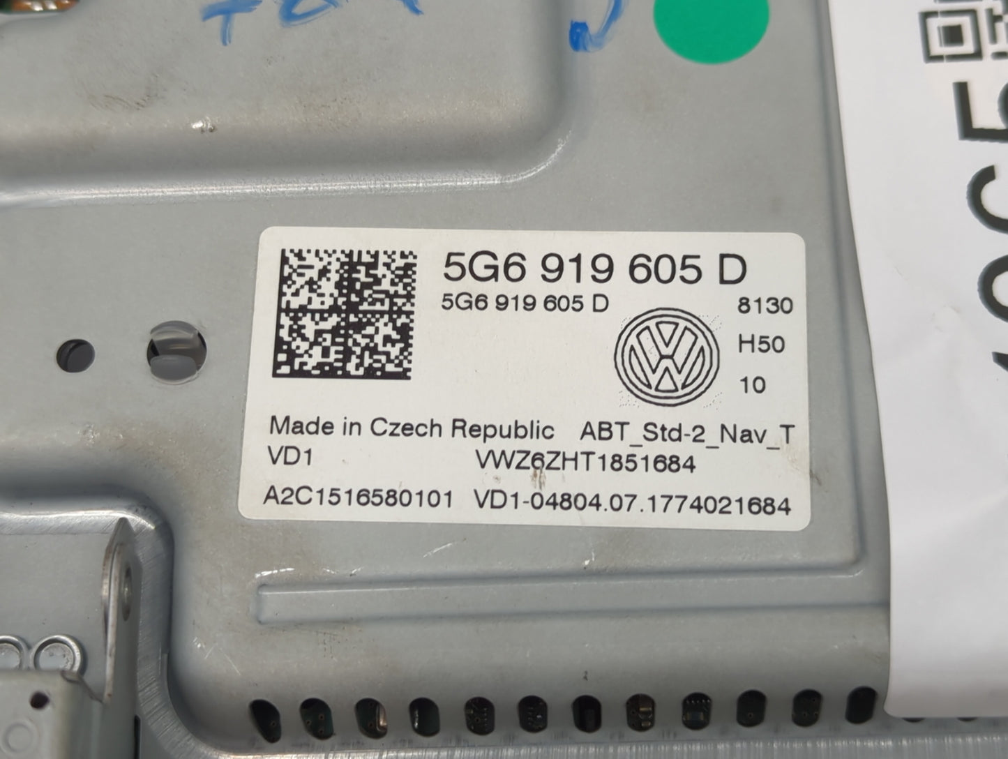 2018-2019 Volkswagen Golf Radio AM FM Cd Player Receiver Replacement P/N:5G6 919 605 D Fits Fits 2018 2019 2020 OEM Used Aut