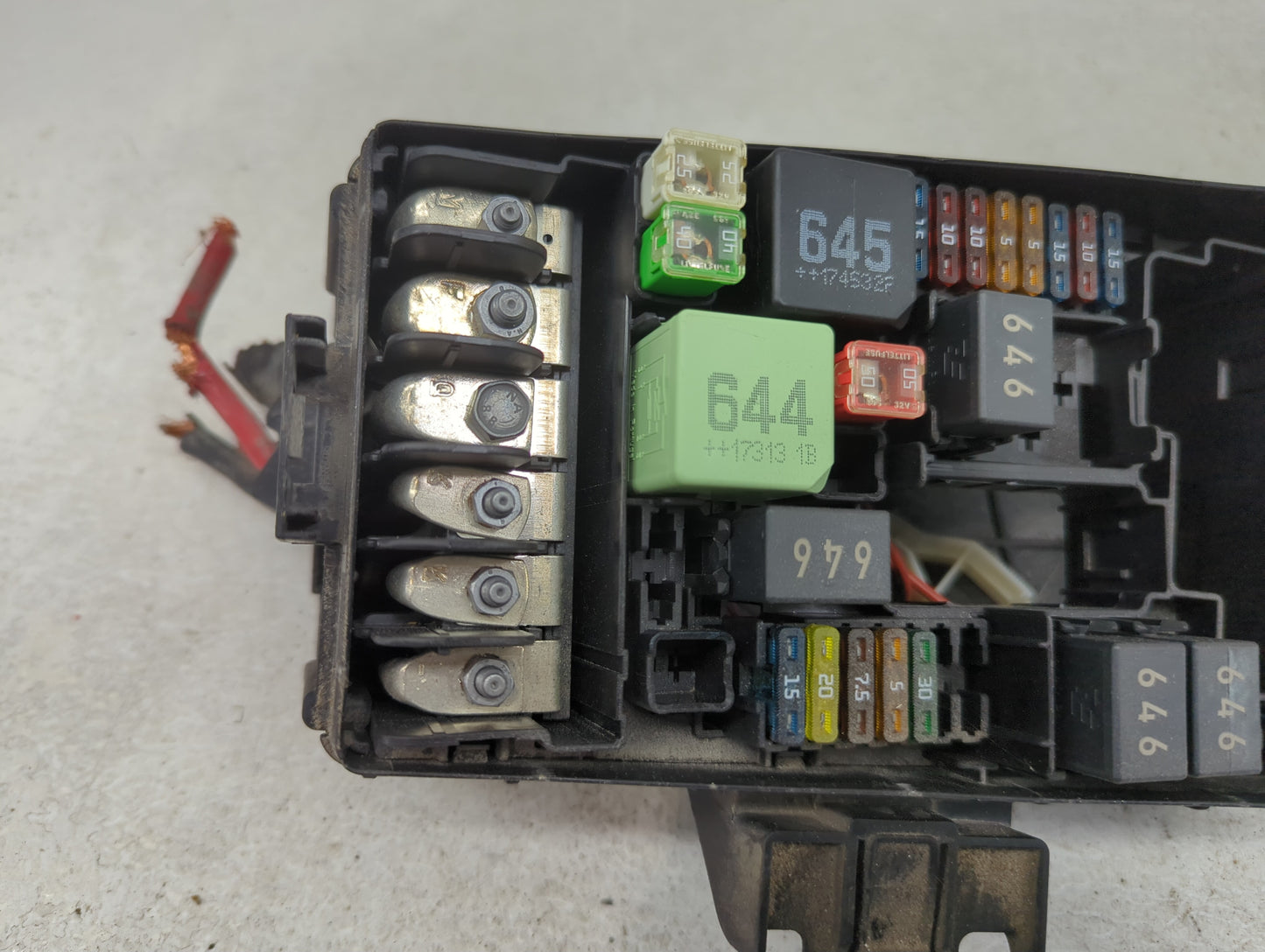 2015-2019 Volkswagen Golf Fusebox Fuse Box Panel Relay Module P/N:5Q0 937 132 D Fits Fits 2015 2016 2017 2018 2019 2020 2021