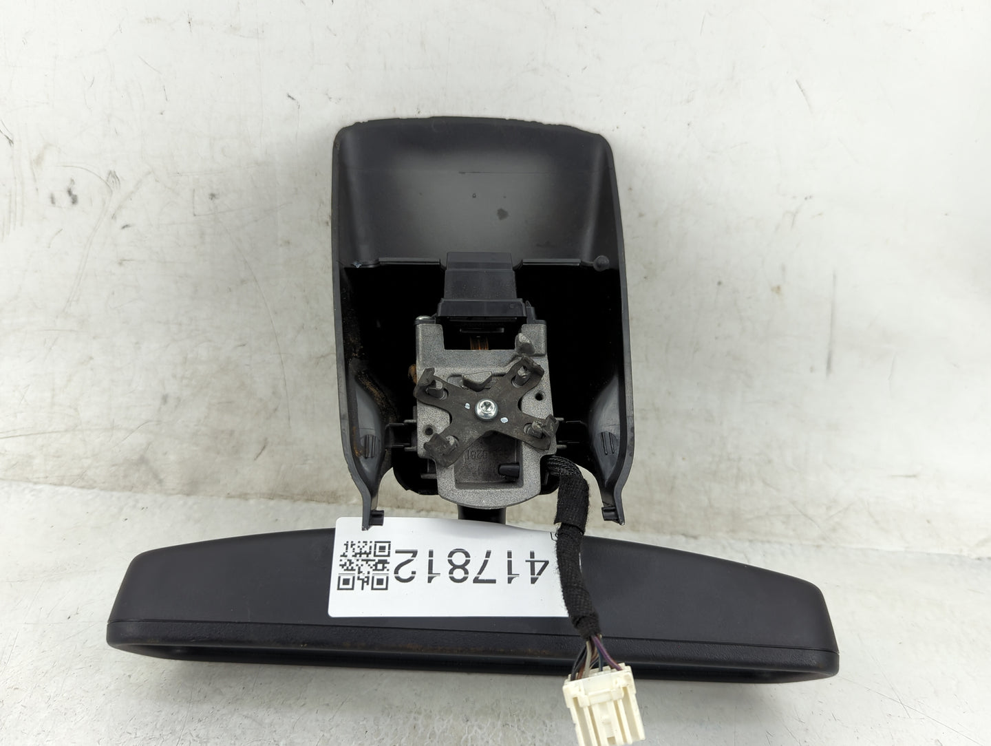 2015-2019 Volkswagen Golf Interior Rear View Mirror Replacement OEM Fits Fits 2015 2016 2017 2018 2019 OEM Used Auto Parts -