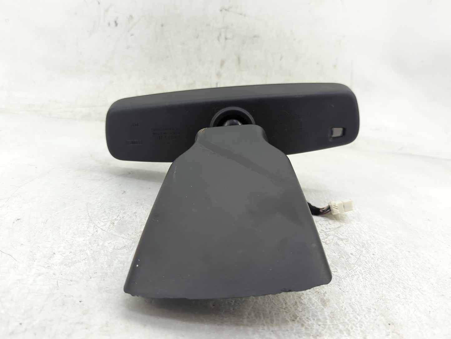 2015-2019 Volkswagen Golf Interior Rear View Mirror Replacement OEM Fits Fits 2015 2016 2017 2018 2019 OEM Used Auto Parts -