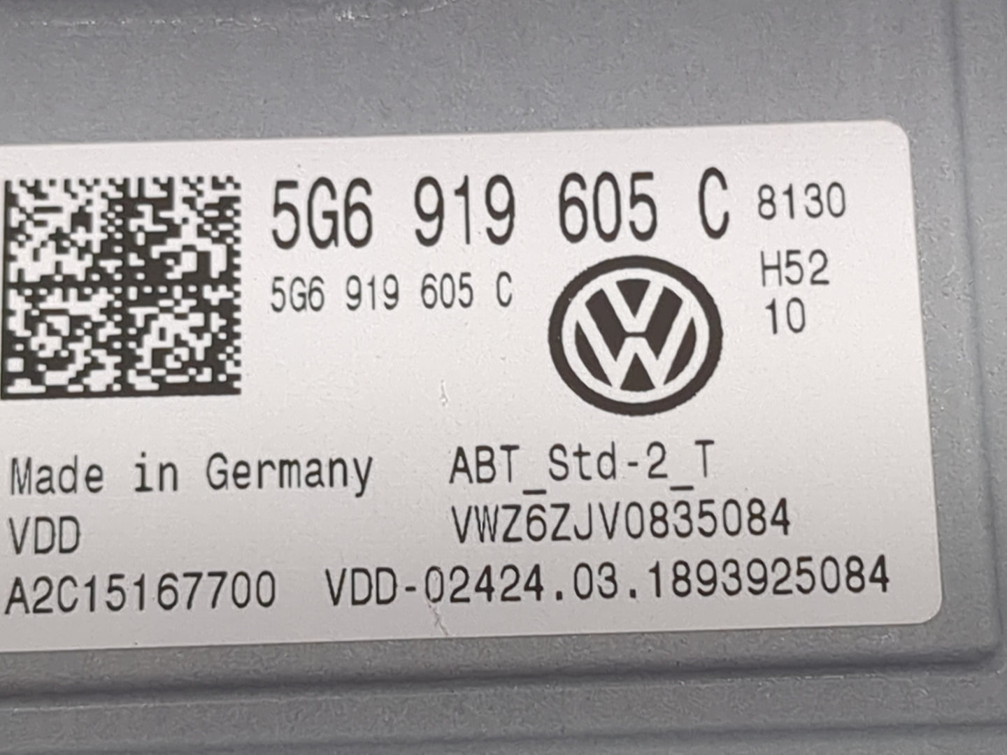 2018-2019 Volkswagen Golf Information Display Screen - Oemusedautoparts1.com