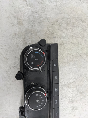 2018-2019 Volkswagen Golf Climate Control Module Temperature AC/Heater Replacement P/N:5G0907426AT 1K8907426 Fits Fits 2018 2019 OEM Used Auto Parts