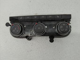 compare product 2018-2019 Volkswagen Golf Climate Control Module Temperature AC/Heater Replacement P/N:5GM907426G 5GM907426F Fits Fits 2018 2019 OEM Used Auto Parts