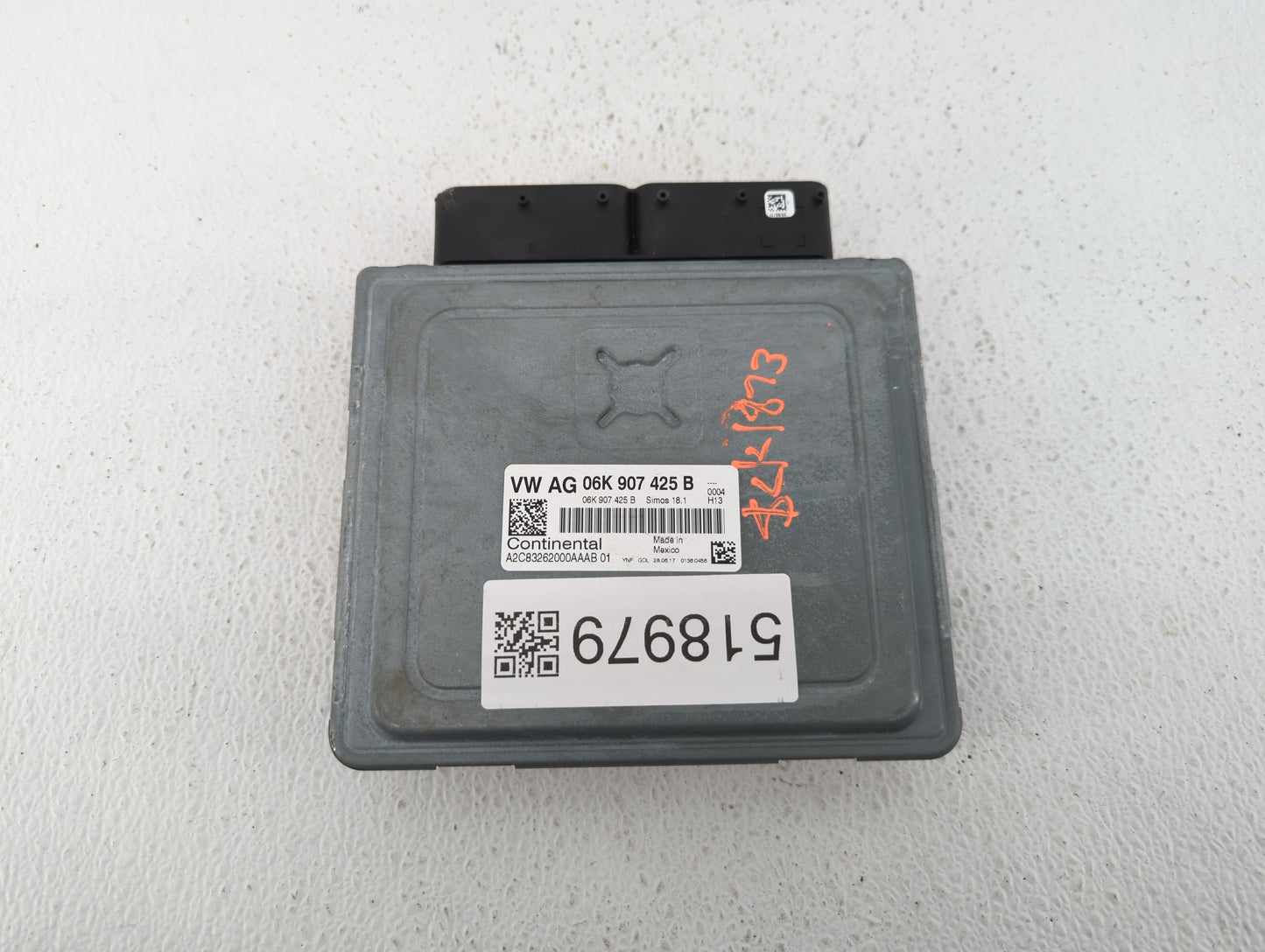 2018-2019 Volkswagen Golf PCM Engine Control Computer ECU ECM PCU OEM P/N:06K 907 425 B Fits Fits 2018 2019 OEM Used Auto Pa