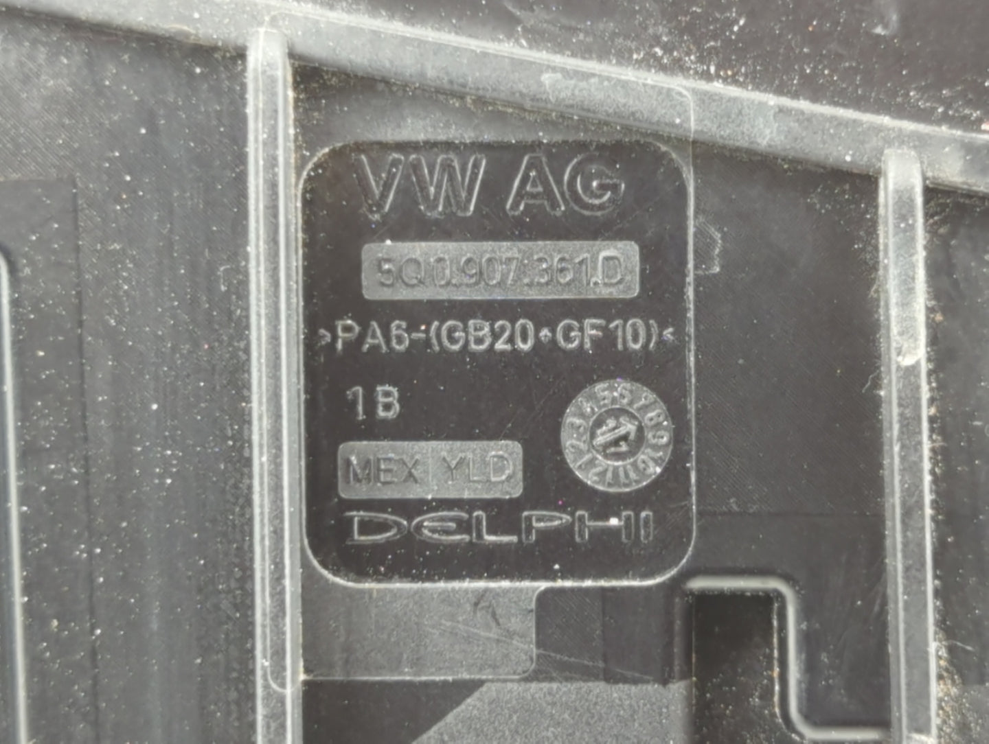 2015-2019 Volkswagen Golf Fusebox Fuse Box Panel Relay Module Fits Fits 2015 2016 2017 2018 2019 2020 2021 2022 OEM Used Aut