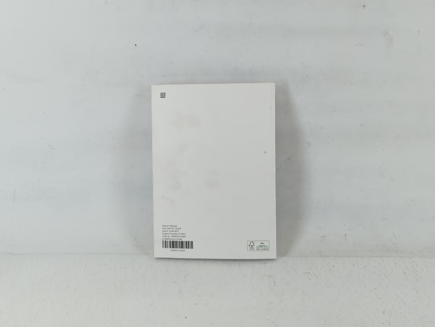 2018 Volkswagen Golf Owners Manual Book Guide P/N:5GM012722AM OEM Used Auto Parts - Oemusedautoparts1.com