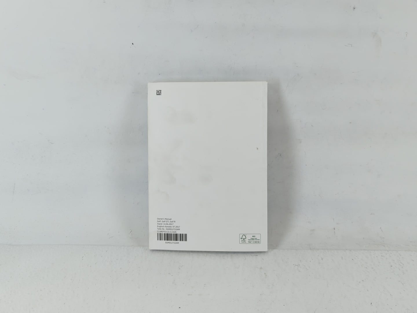 2018 Volkswagen Golf Owners Manual Book Guide P/N:5GM012722AM OEM Used Auto Parts - Oemusedautoparts1.com