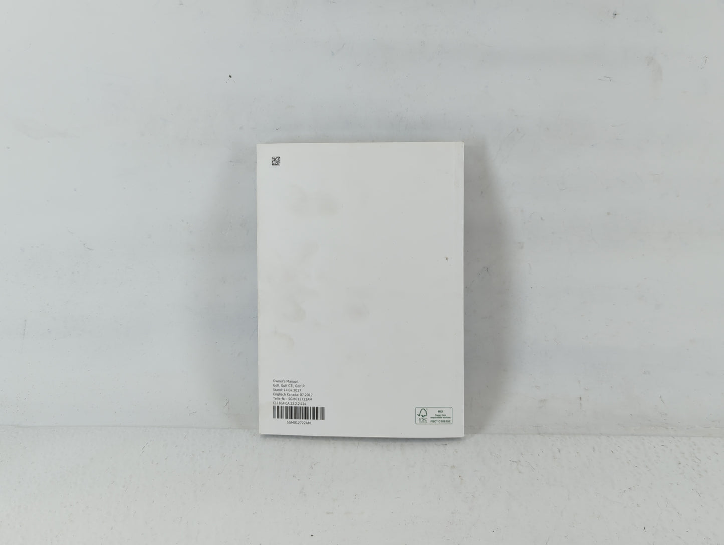 2018 Volkswagen Golf Owners Manual Book Guide P/N:5GM012722AM OEM Used Auto Parts - Oemusedautoparts1.com