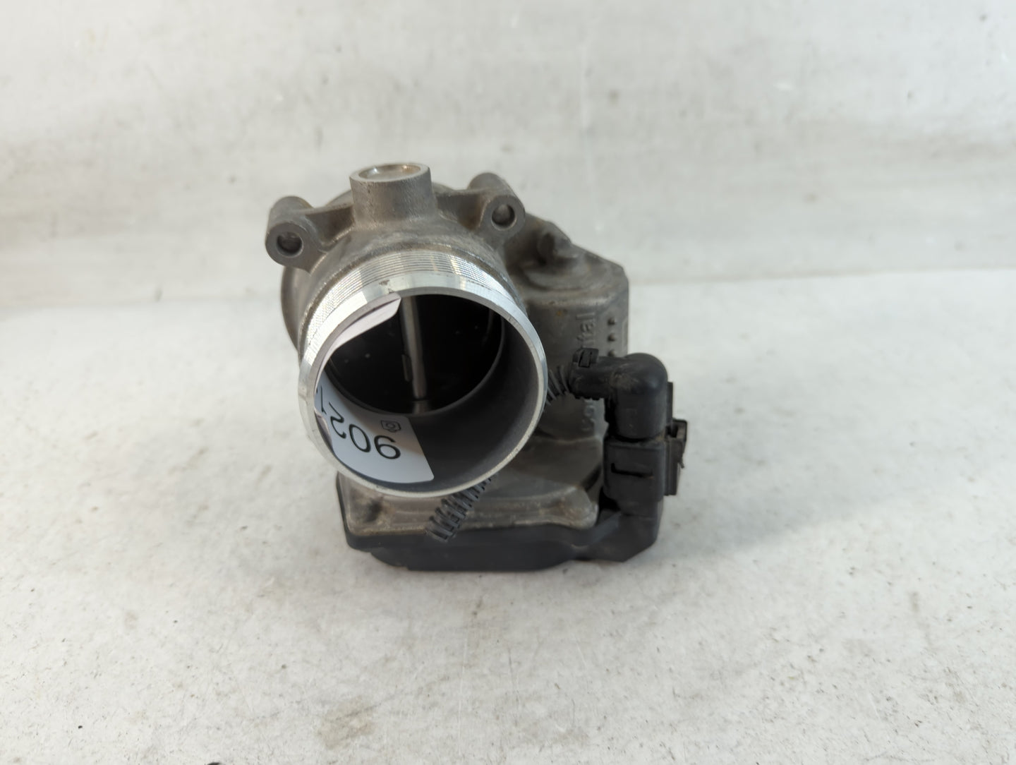 2013-2019 Volkswagen Golf Throttle Body P/N:A2C82494100 06F 133 62 T Fits OEM Used Auto Parts - Oemusedautoparts1.com