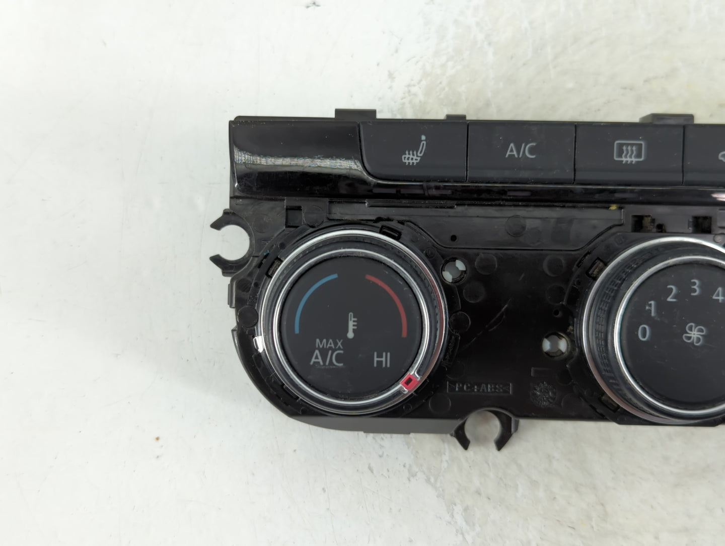 2018-2019 Volkswagen Golf Climate Control Module Temperature AC/Heater Replacement P/N:5GM907426G Fits Fits 2018 2019 OEM Us