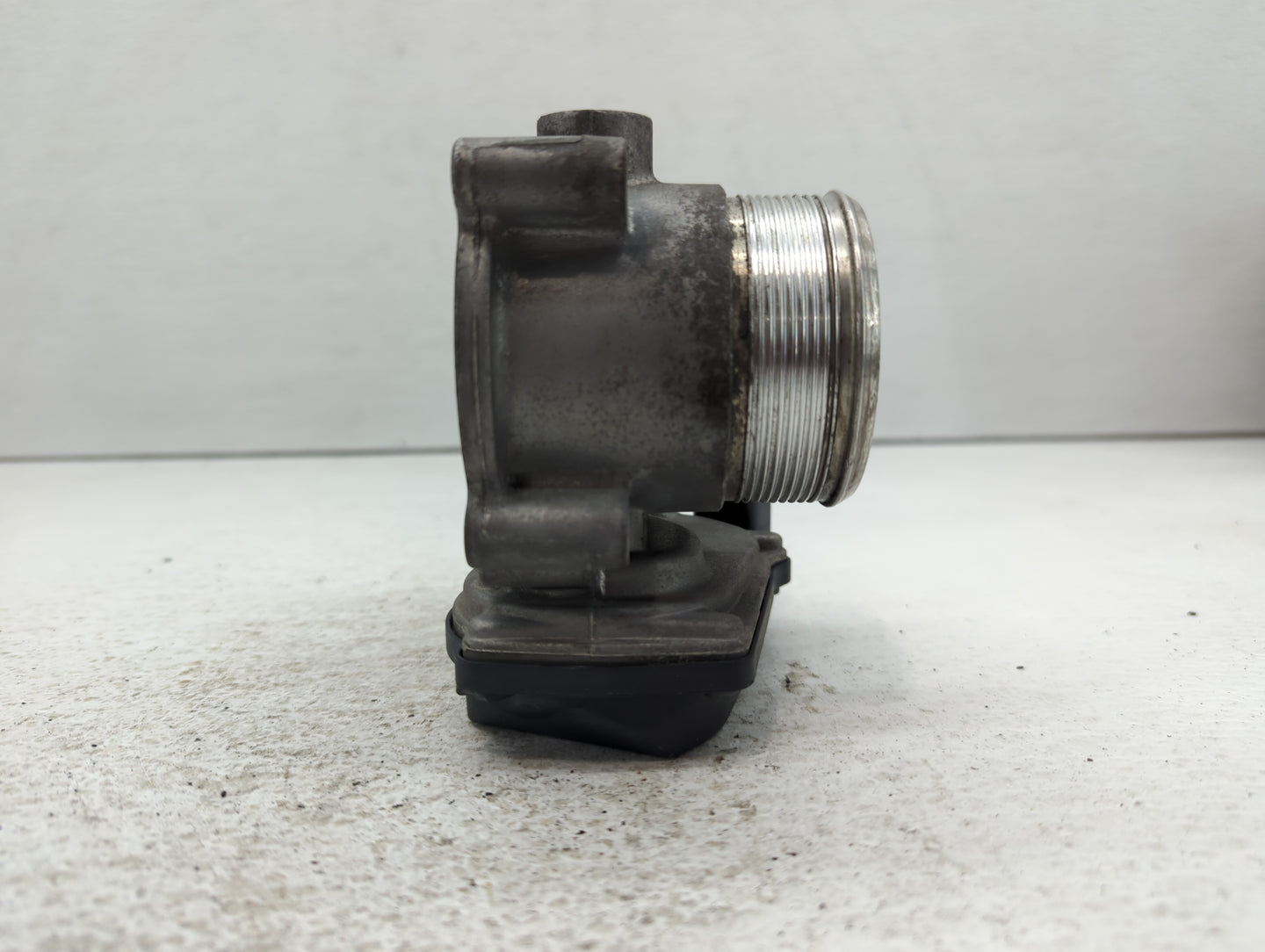 2006-2019 Volkswagen Gti Throttle Body P/N:06F 133 062 T Fits OEM Used Auto Parts - Oemusedautoparts1.com