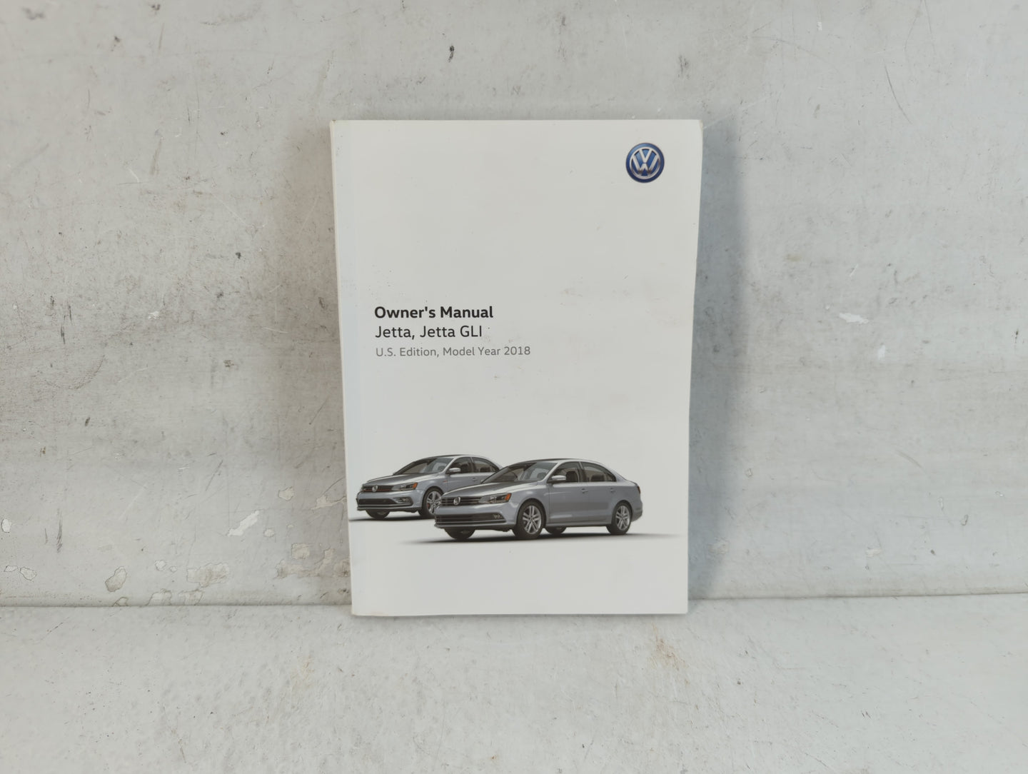 2018 Volkswagen Jetta Owners Manual Book Guide P/N:5C6012723AP OEM Used Auto Parts - Oemusedautoparts1.com