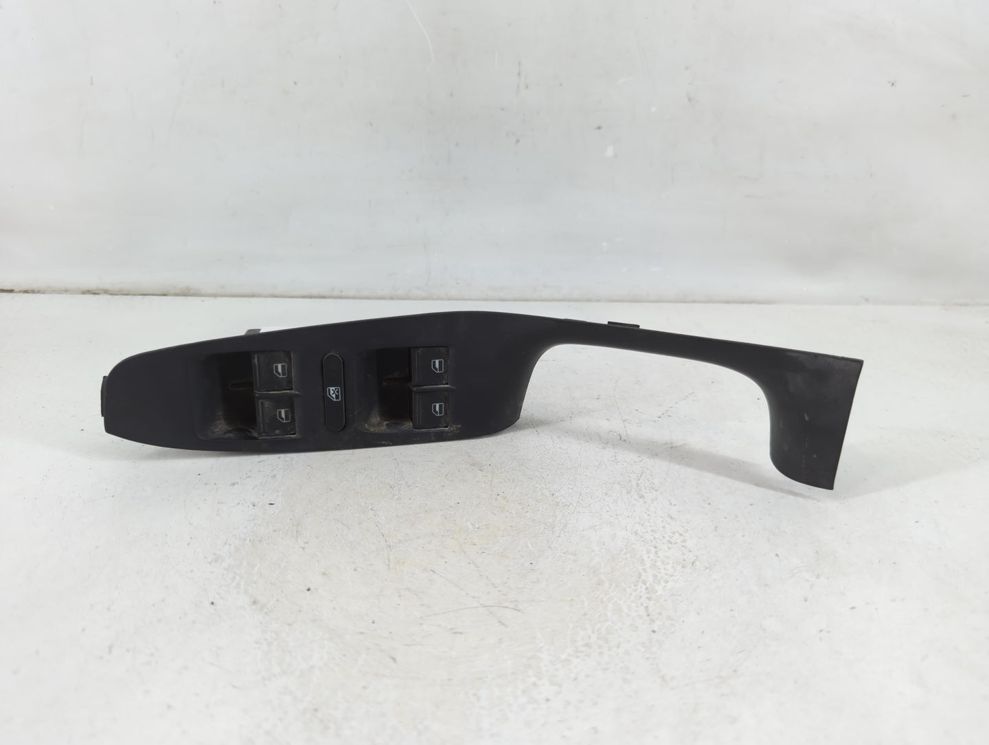 2011-2018 Volkswagen Jetta Master Power Window Switch Replacement Driver Side Left P/N:1K4 959 857 B Fits OEM Used Auto Part