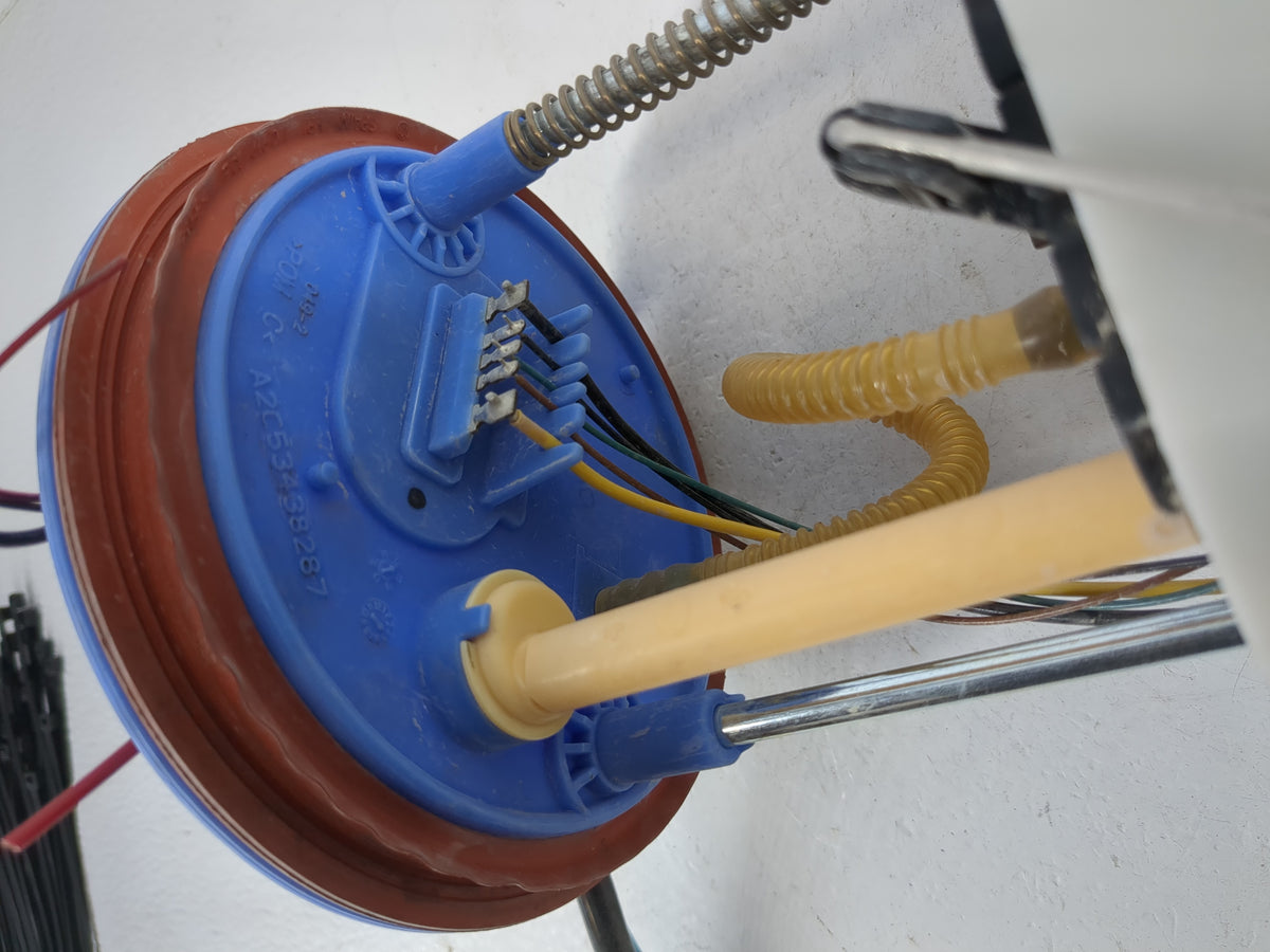2008-2018 Volkswagen Jetta Electrical Gas Fuel Pump Assembly 1117035 - Oemusedautoparts1.com