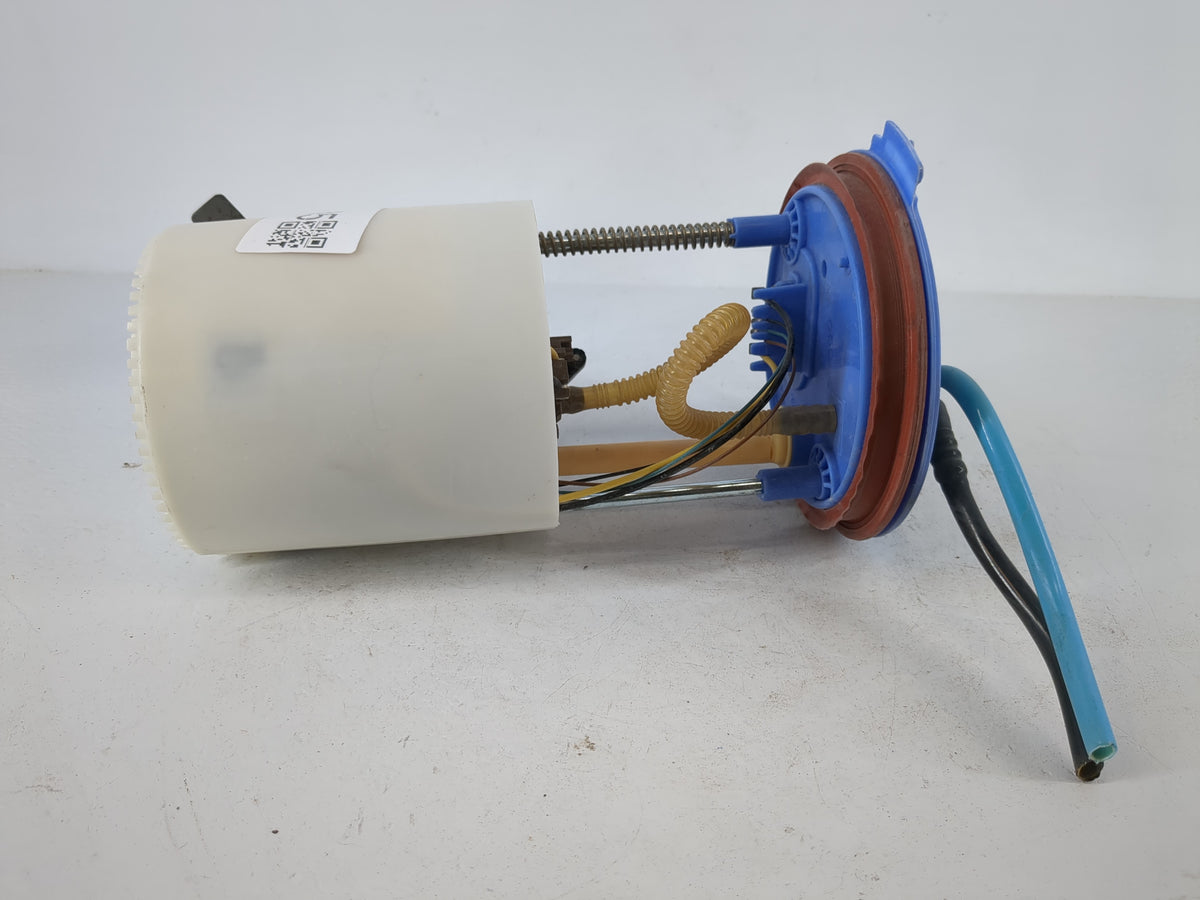 2008-2018 Volkswagen Jetta Electrical Gas Fuel Pump Assembly 1117035 - Oemusedautoparts1.com