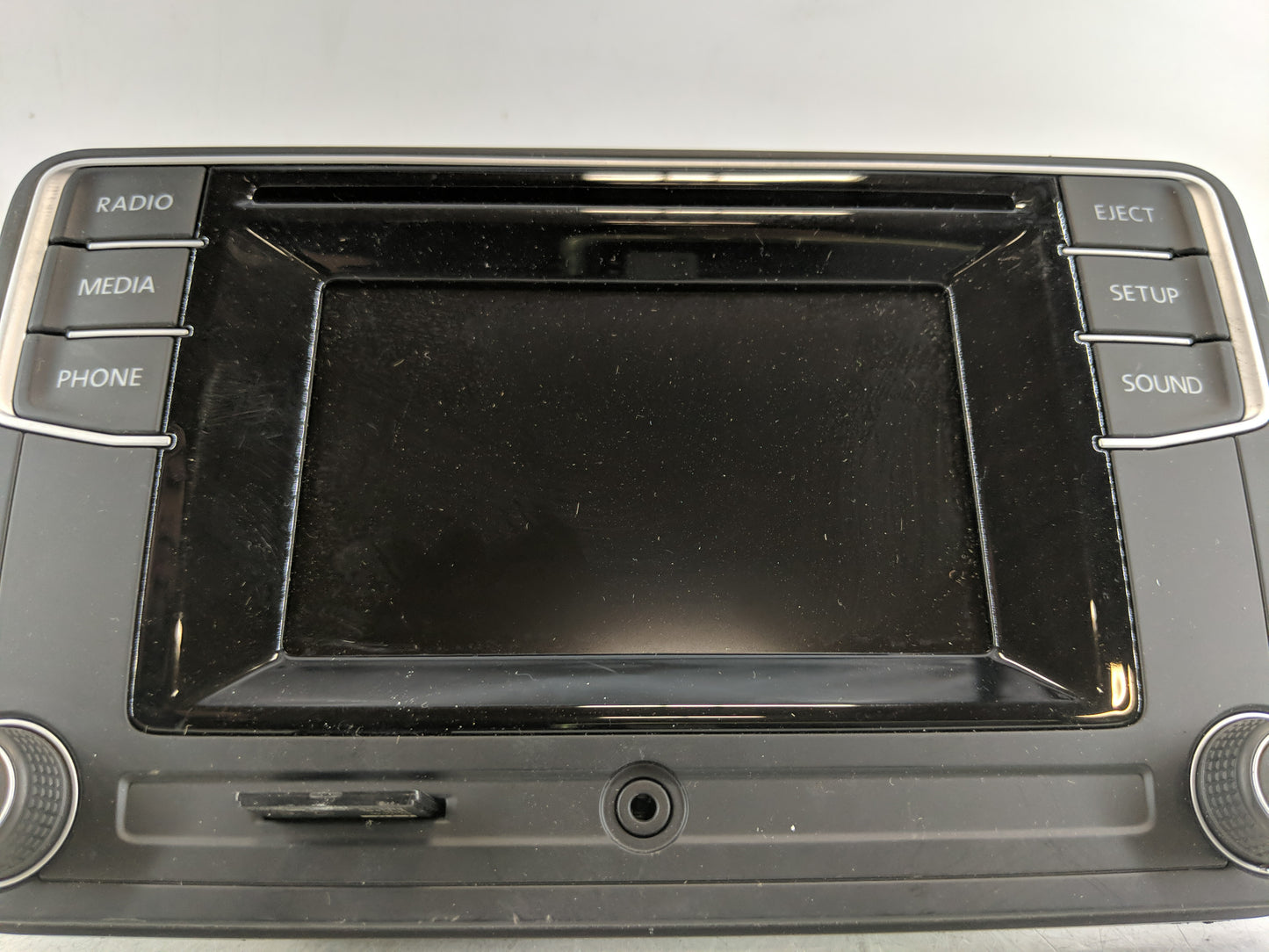 2018 Volkswagen Jetta Radio AM FM Cd Player Receiver Replacement P/N:561 035 150 B Fits Fits 2019 OEM Used Auto Parts - Oemu