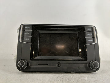 2018 Volkswagen Jetta Radio AM FM Cd Player Receiver Replacement P/N:561 035 150 B Fits Fits 2019 OEM Used Auto Parts - Oemu