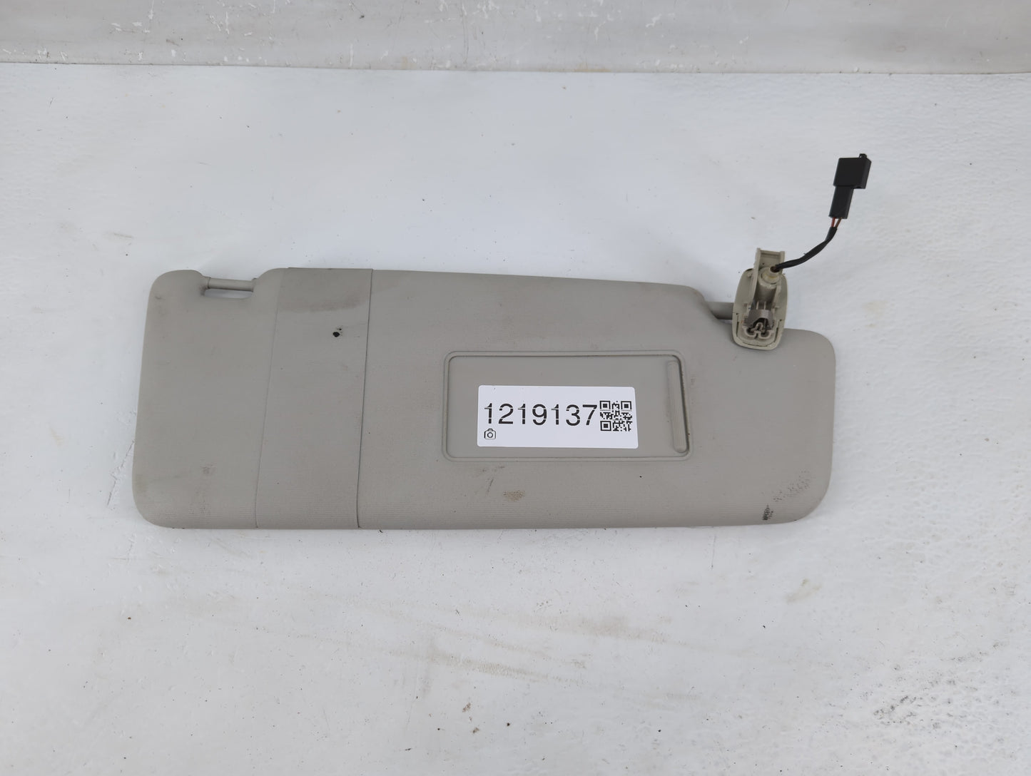 2011-2018 Volkswagen Jetta Sun Visor Shade Replacement Passenger Right Mirror Fits Fits 2011 2012 2013 2014 2015 2016 2017 2