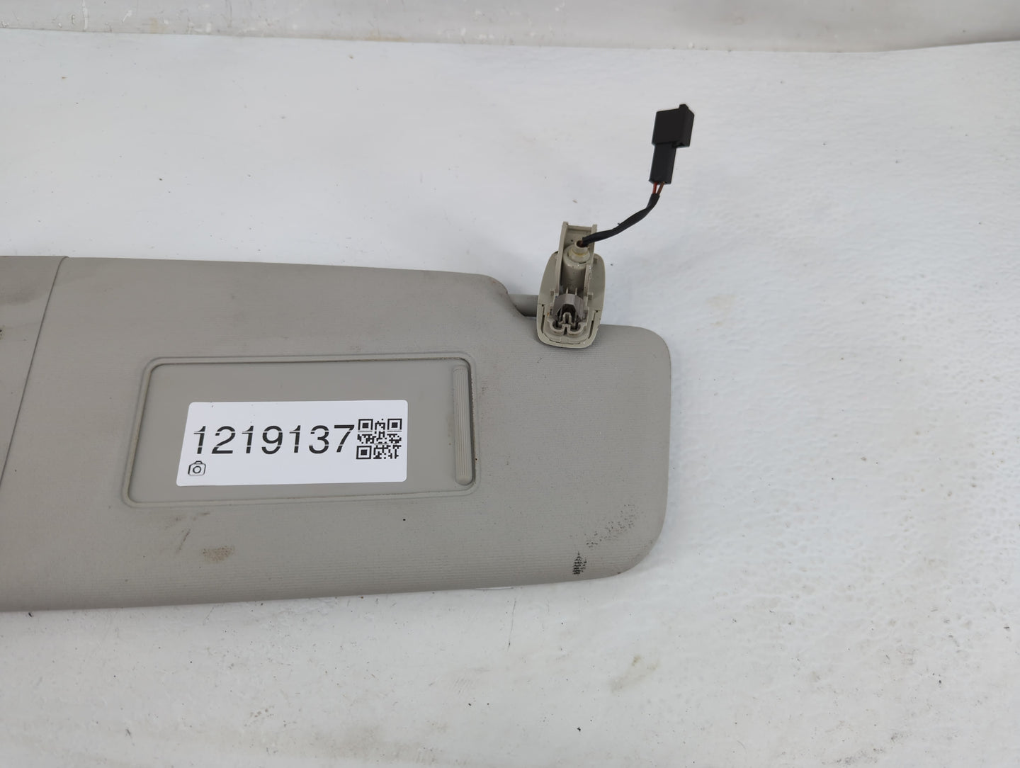 2011-2018 Volkswagen Jetta Sun Visor Shade Replacement Passenger Right Mirror Fits Fits 2011 2012 2013 2014 2015 2016 2017 2