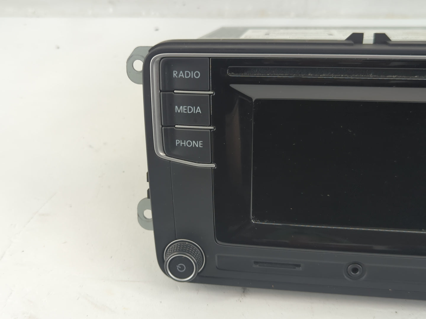 2018 Volkswagen Jetta Radio AM FM Cd Player Receiver Replacement P/N:561 035 150 B Fits Fits 2019 OEM Used Auto Parts - Oemu