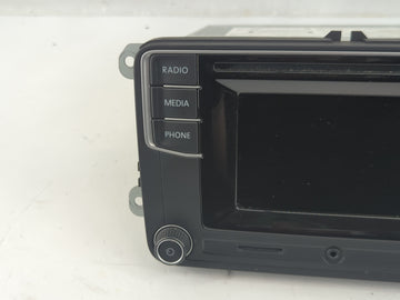 2018 Volkswagen Jetta Radio AM FM Cd Player Receiver Replacement P/N:561 035 150 B Fits Fits 2019 OEM Used Auto Parts