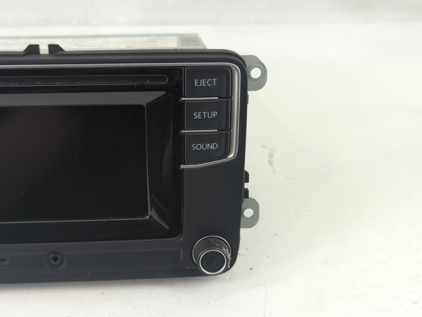 2018 Volkswagen Jetta Radio AM FM Cd Player Receiver Replacement P/N:561 035 150 B Fits Fits 2019 OEM Used Auto Parts - Oemu