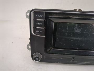 2018 Volkswagen Jetta Radio AM FM Cd Player Receiver Replacement P/N:561 035 150 B Fits Fits 2019 OEM Used Auto Parts