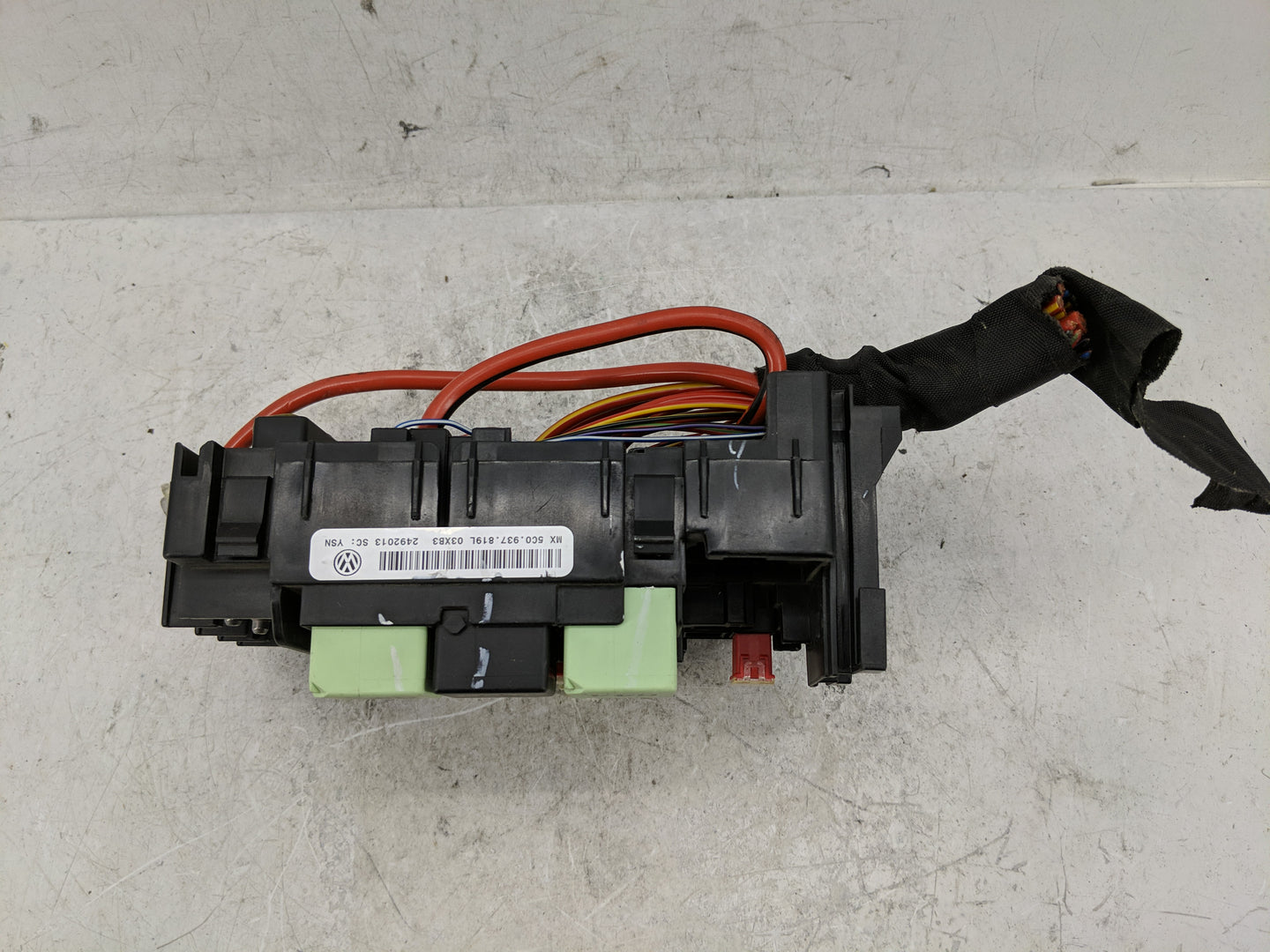 2015-2018 Volkswagen Jetta Fusebox Fuse Box Panel Relay Module Fits Fits 2015 2016 2017 2018 OEM Used Auto Parts - Oemusedau