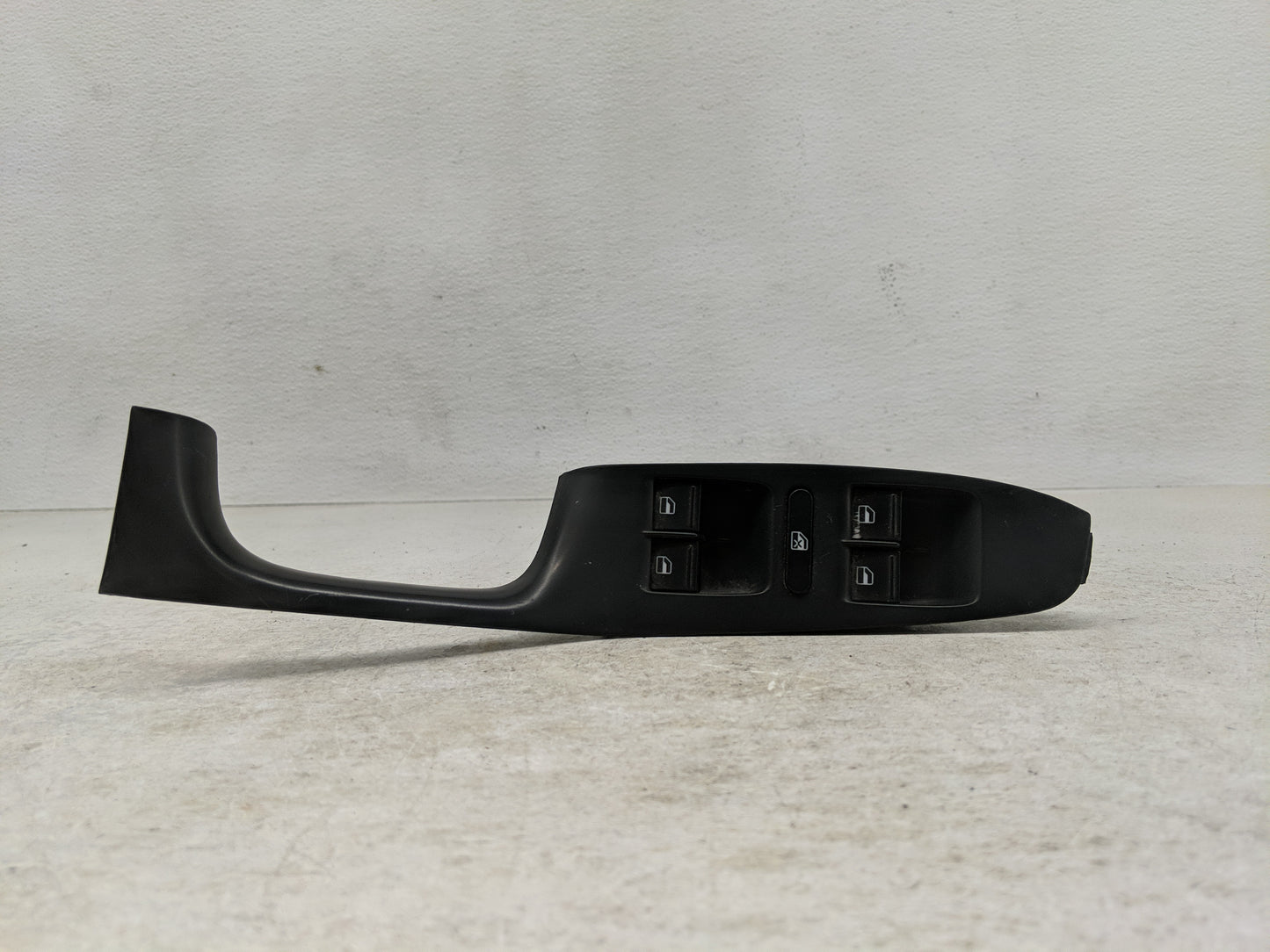 2005-2018 Volkswagen Jetta Master Power Window Switch Replacement Driver Side Left Fits OEM Used Auto Parts - Oemusedautopar