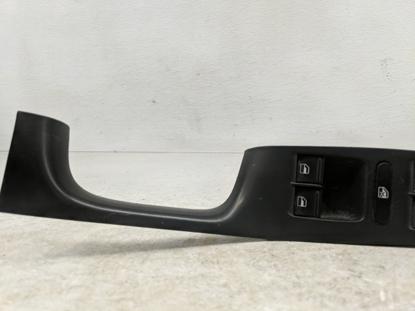 2005-2018 Volkswagen Jetta Master Power Window Switch Replacement Driver Side Left Fits OEM Used Auto Parts - Oemusedautopar