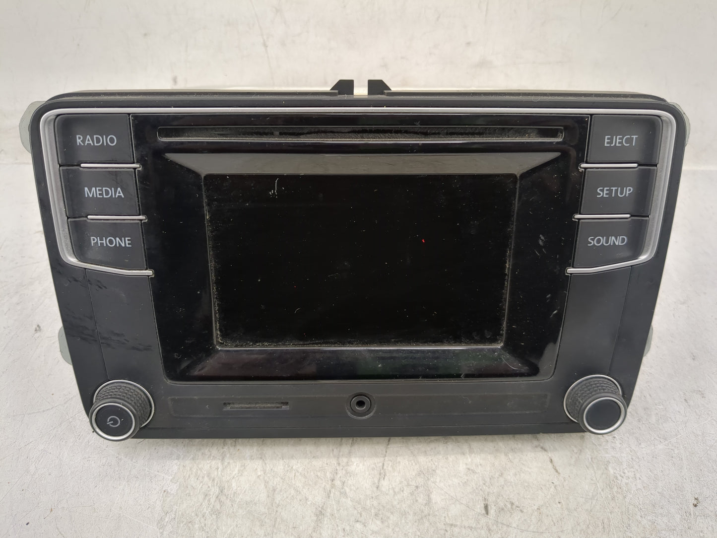 2018 Volkswagen Jetta Radio AM FM Cd Player Receiver Replacement P/N:561 035 150 B Fits Fits 2019 OEM Used Auto Parts - Oemu