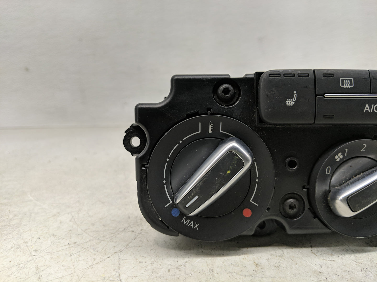 2015-2018 Volkswagen Jetta Climate Control Module Temperature AC/Heater Replacement P/N:5C0-820-047-CT-XSH Fits OEM Used Aut