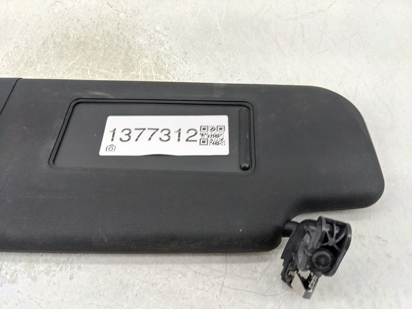 2011-2018 Volkswagen Jetta Sun Visor Shade Replacement Driver Left Mirror Fits Fits 2011 2012 2013 2014 2015 2016 2017 2018 