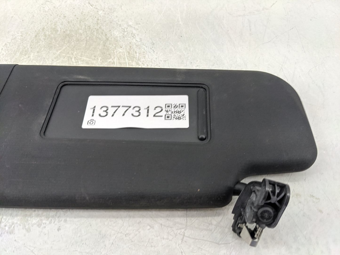 2011-2018 Volkswagen Jetta Sun Visor Shade Replacement Driver Left Mirror Fits Fits 2011 2012 2013 2014 2015 2016 2017 2018 