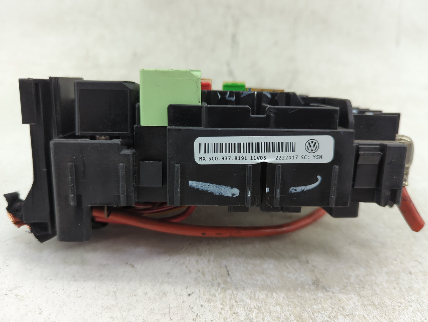 2015-2018 Volkswagen Jetta Fusebox Fuse Box Panel Relay Module P/N:5C0 937 819L Fits Fits 2015 2016 2017 2018 OEM Used Auto 