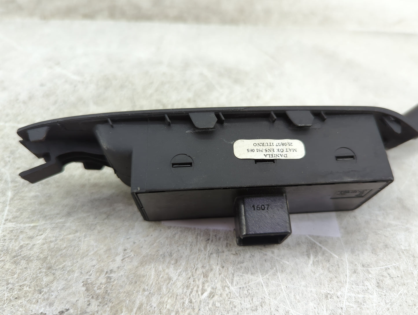2005-2018 Volkswagen Jetta Master Power Window Switch Replacement Driver Side Left P/N:1K4959857C Fits OEM Used Auto Parts -