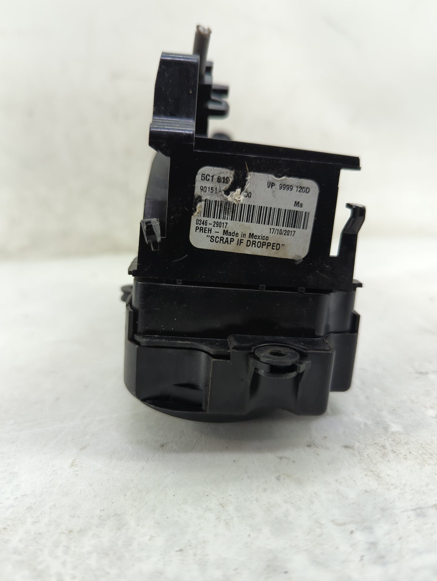 2017-2018 Volkswagen Jetta Climate Control Module Temperature AC/Heater Replacement Fits Fits 2017 2018 OEM Used Auto Parts 