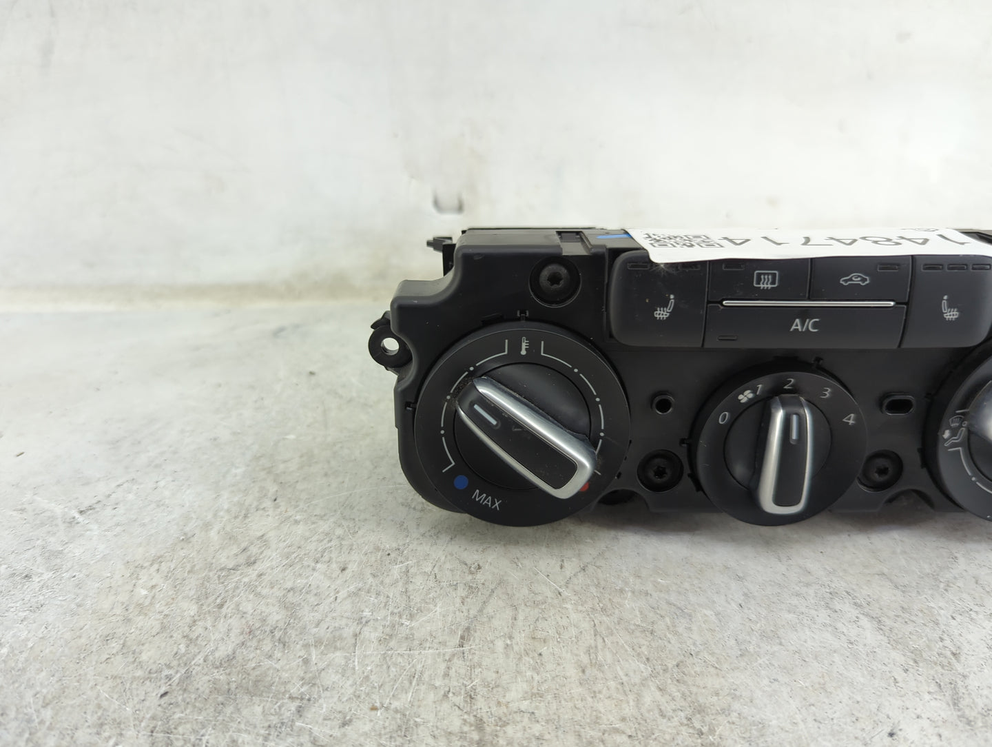 2015-2018 Volkswagen Jetta Climate Control Module Temperature AC/Heater Replacement Fits Fits 2015 2016 2017 2018 OEM Used A